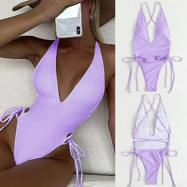 Traje de baño de una pieza con cordones: elegancia en trajes de baño