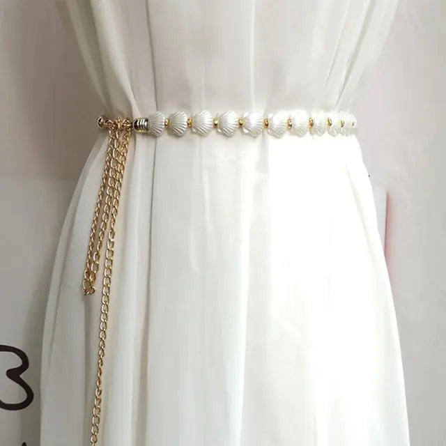 Elegant Pearl Chain Belt