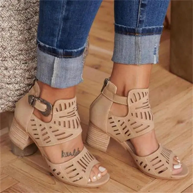 Sandalias huecas vintage