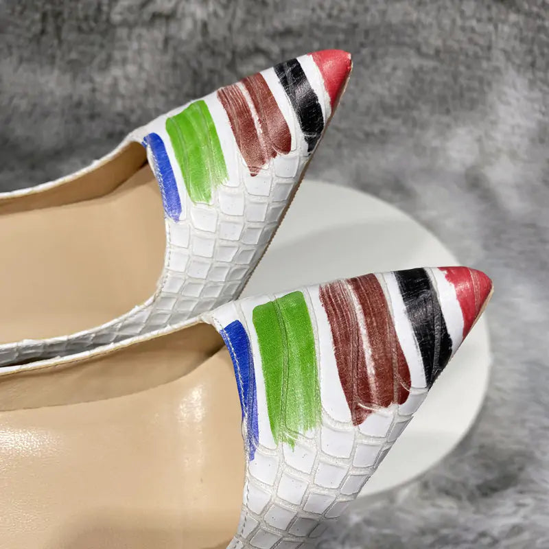 Stiletto con punta puntiaguda