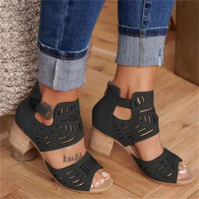 Sandalias huecas vintage