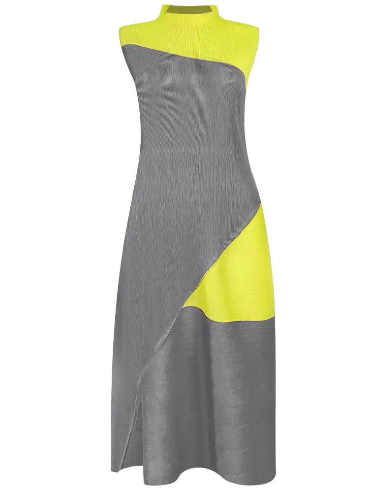 Color Pleated Dress