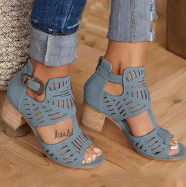 Sandalias huecas vintage