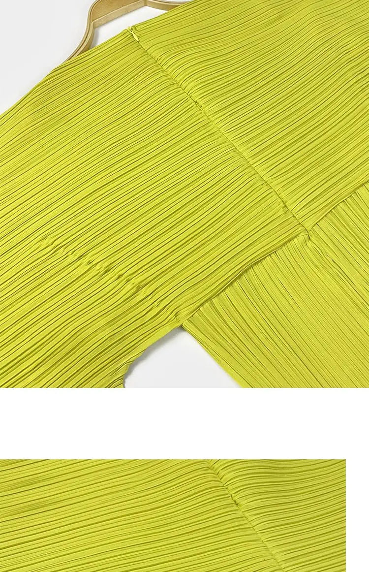 Elegant Pleated Dress