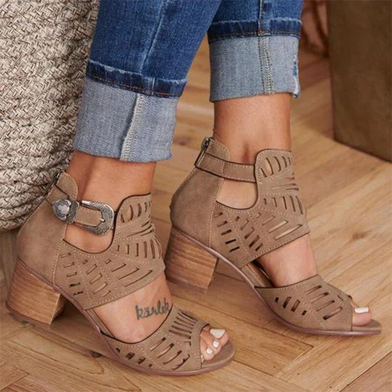 Sandalias huecas vintage