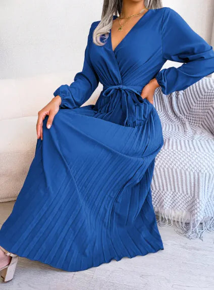 Elegant Pleated Maxi Dress