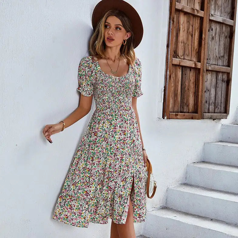 Vestido de playa con patchwork floral Manga ahumada Cuello en V Mini vestidos de manga larga