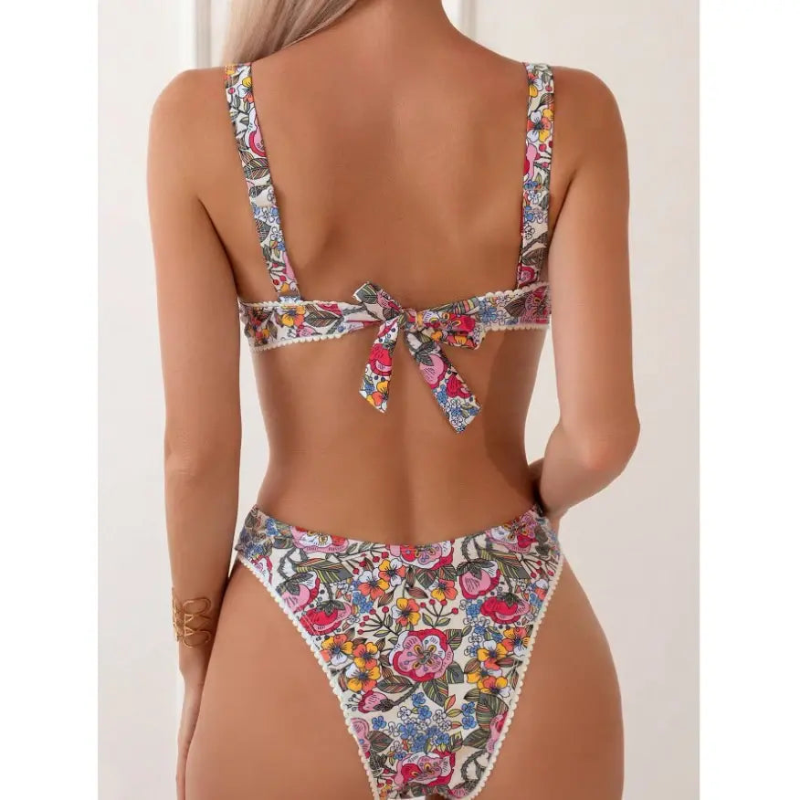 Back Knotted Beach Wear
